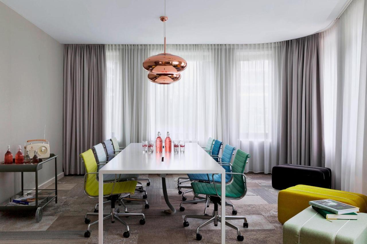 Courtyard By Marriott Vienna Prater/Messe Hotel Bagian luar foto