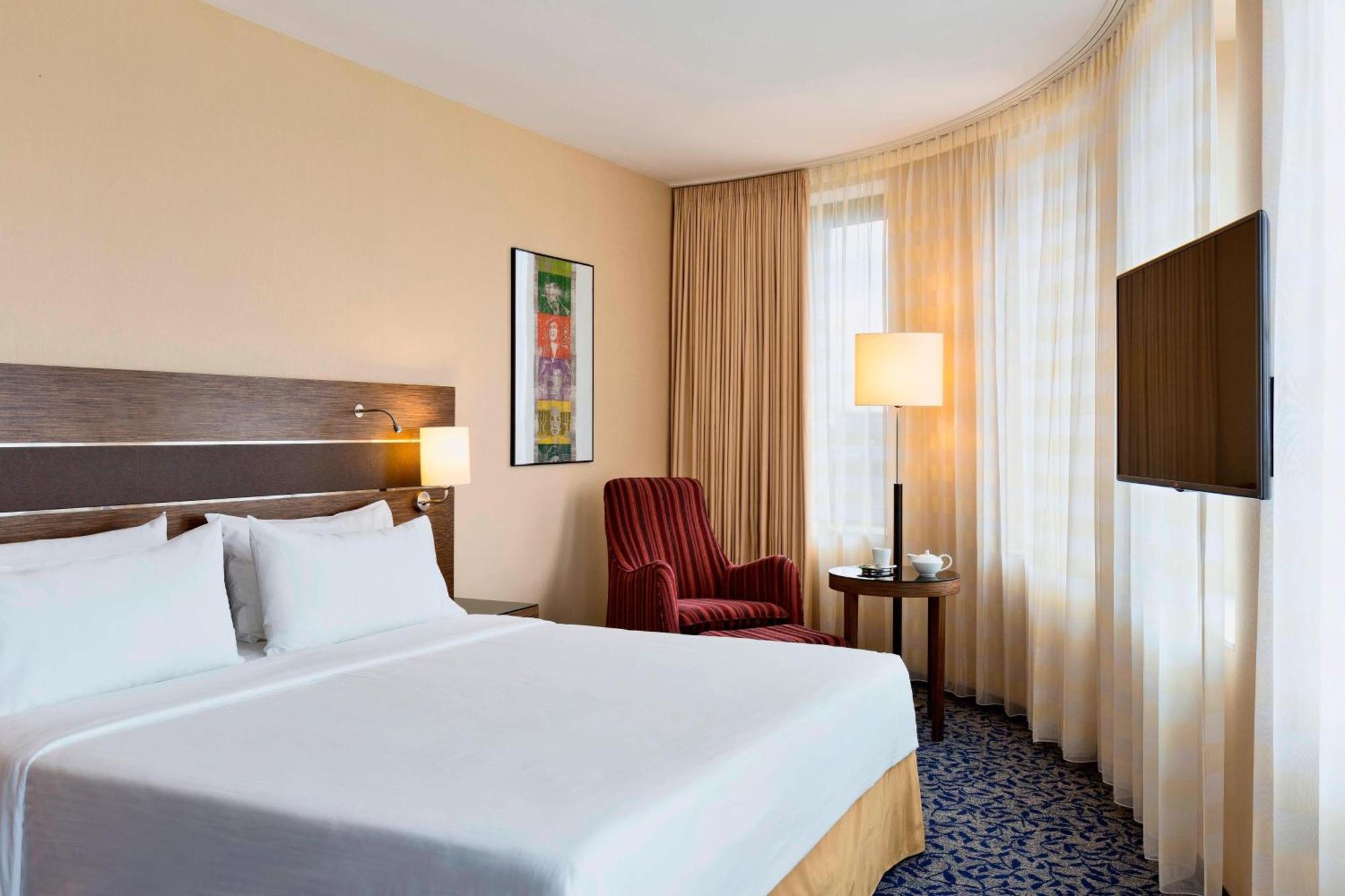 Courtyard By Marriott Vienna Prater/Messe Hotel Bagian luar foto